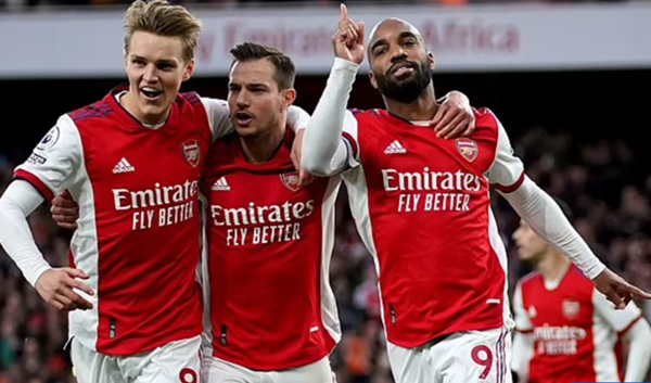 mikel-arteta-can-lam-gi-de-dua-arsenal-tro-lai-cuoc-dua-top-4