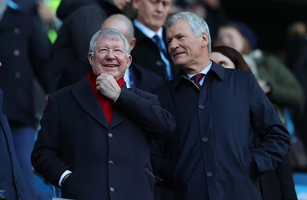 sir-alex-tro-lai-mu-voi-vai-tro-moi