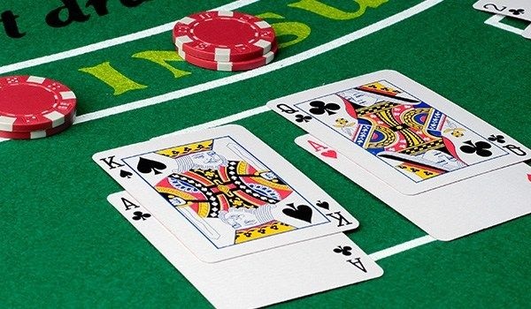 Những kinh nghiệm Blackjack - quá dễ dàng cho các tân thủ dành chiến thắng