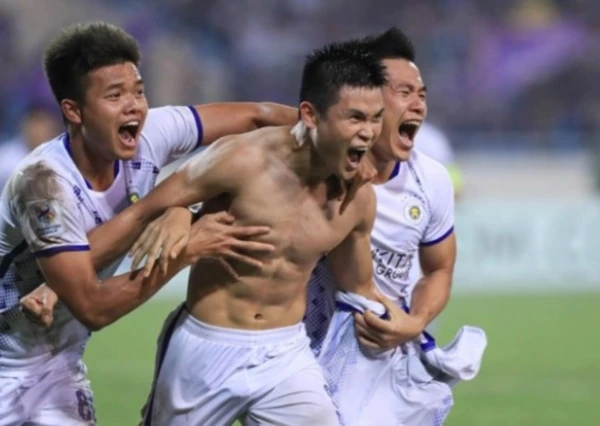 Tuấn Hải làm được điều mà Ronaldo không thể tại AFC Champions League