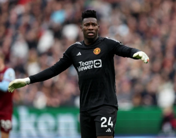 Andre Onana từ chối quốc gia để cùng MU chiến Tottenham