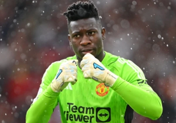 Andre Onana từ chối quốc gia để cùng MU chiến Tottenham