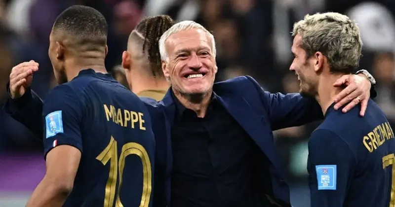 Euro 2024 HLV Deschamps hy vọng Mbappe sớm trở lại