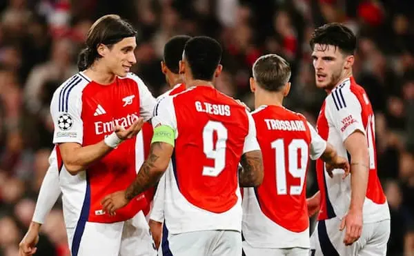 Arsenal tháng 11: “Lửa thử vàng gian nan thử sức”