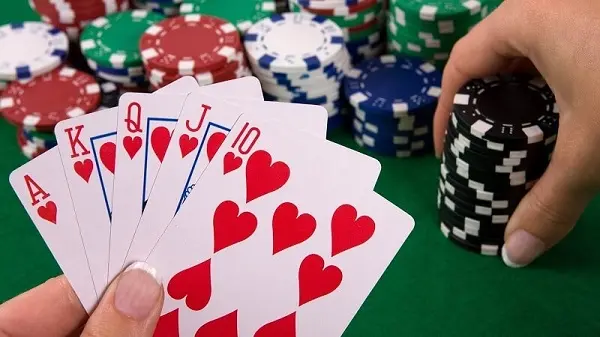 Thùng Phá Sảnh là gì Cách áp dụng Thùng Phá Sảnh tại game bài casino trực tuyến