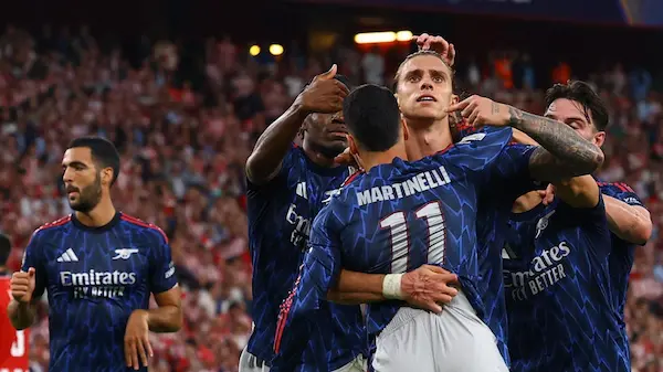 Martinelli và Trossard đã giúp Arsenal ngược dòng như thế nào?