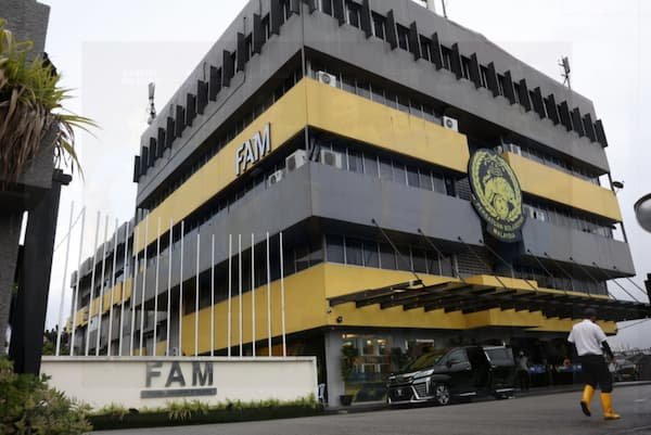 Vì sao Liên đoàn Bóng đá Malaysia chỉ kháng cáo cho mình?