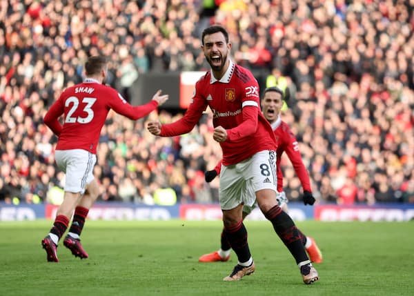 Manchester United có tận dụng được phong độ sa sút của Liverpool để làm nên lịch sử?