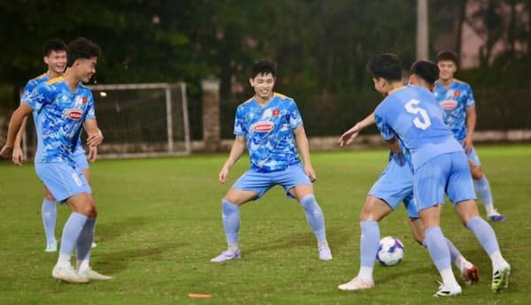 Cú hích lớn cho U23 Việt Nam trước giờ G gặp U23 Trung Quốc