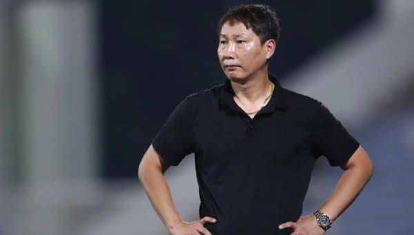 U23 Việt Nam vá hàng thủ trong bối cảnh tổn thất nặng nề