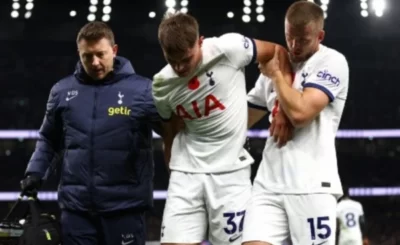 Tottenham mất 4 trụ cột sau trận thua Chelsea