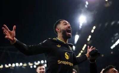 Cách Manchester United phá vỡ Emirates